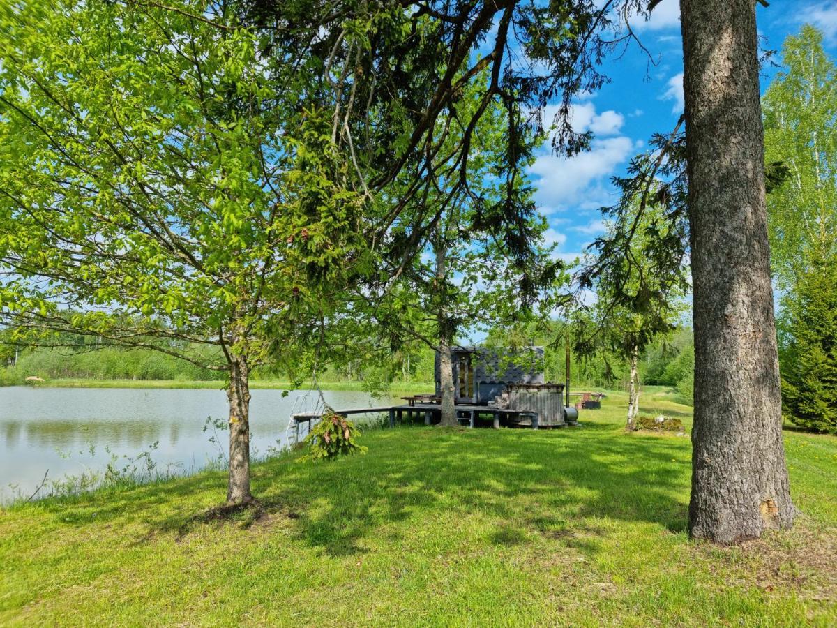 Stadelnieki Smaltani Buitenkant foto